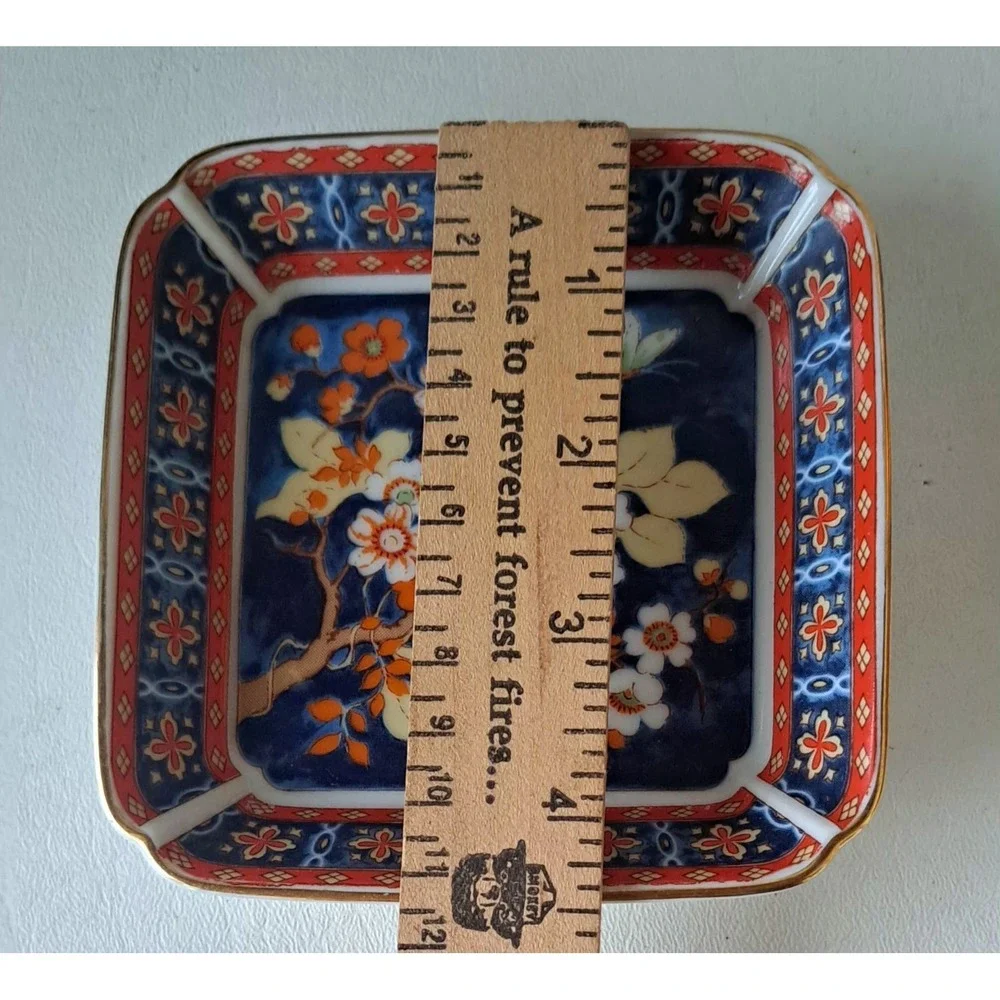 Vintage Chinese Porcelain Trinket Box Set